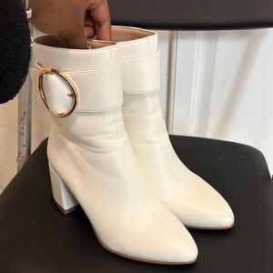 Elegant White Ankle Boots with Gold Buckle